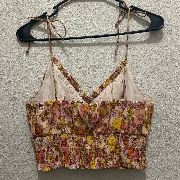 Patrons of Peace Joan Crop Top in DD Papaya Floral Small - Picture 6 of 8